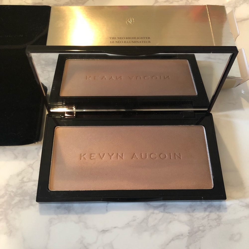 Kevyn Aucoin Neo-Highlighter